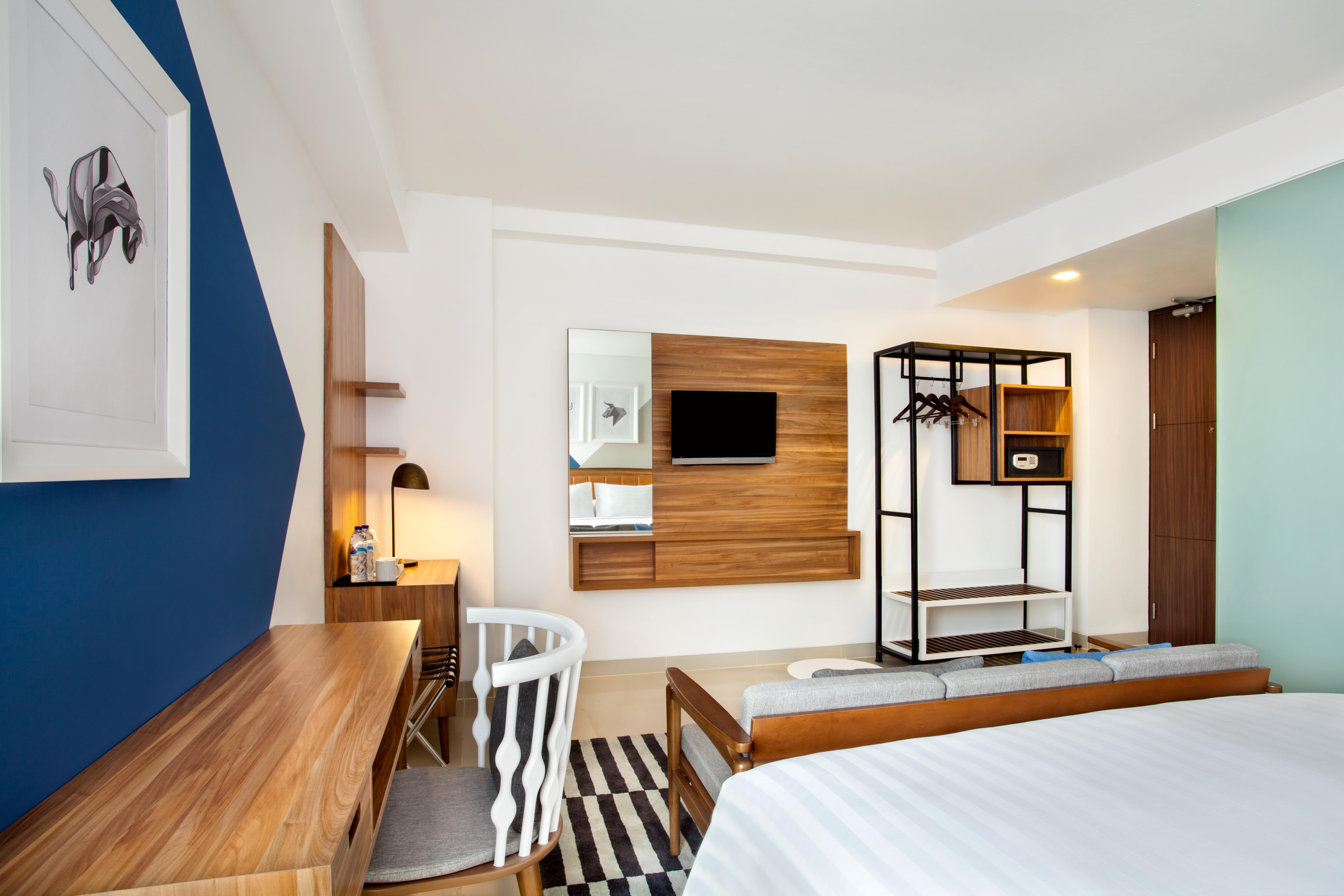Ibis Budget Cikarang Festival Бекаси Екстериор снимка